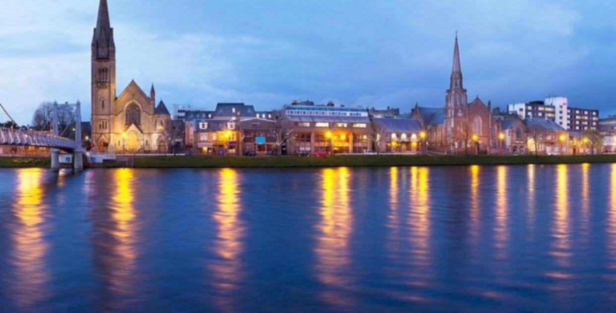 Inverness City Apartments - Modern & Bright Apartment Close To Raigmore Hospital & Shops Inshes Zewnętrze zdjęcie