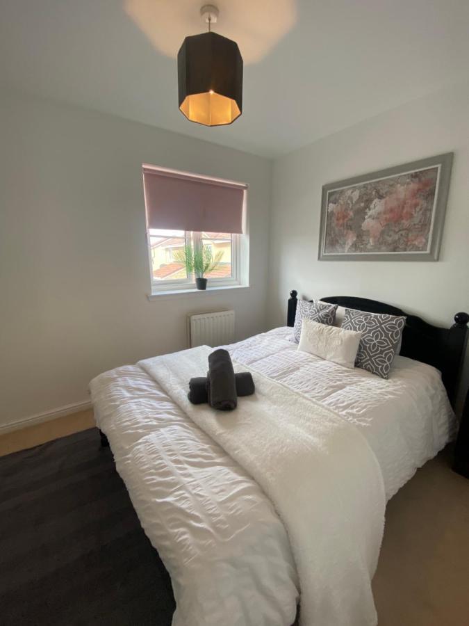 Inverness City Apartments - Modern & Bright Apartment Close To Raigmore Hospital & Shops Inshes Zewnętrze zdjęcie