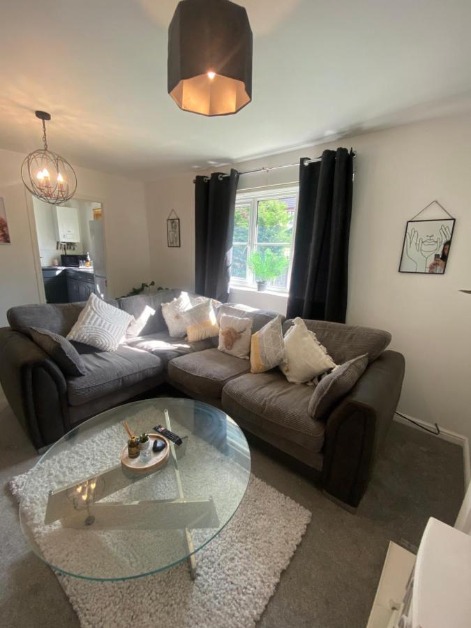 Inverness City Apartments - Modern & Bright Apartment Close To Raigmore Hospital & Shops Inshes Zewnętrze zdjęcie